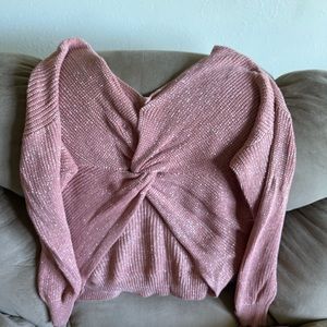 Sweater with twisted back